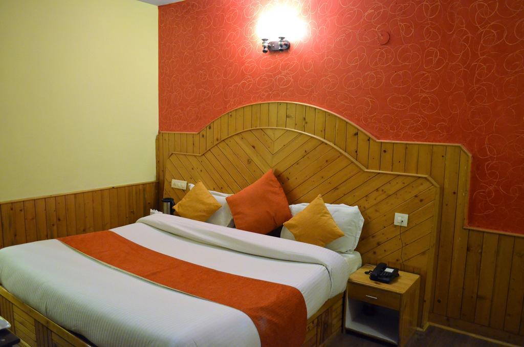 Gezellig Inn - Tree Hill Cottages & Kanyal Villas Manāli Dış mekan fotoğraf