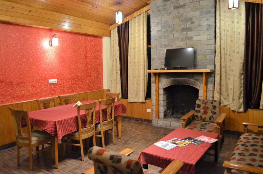 Gezellig Inn - Tree Hill Cottages & Kanyal Villas Manāli Dış mekan fotoğraf