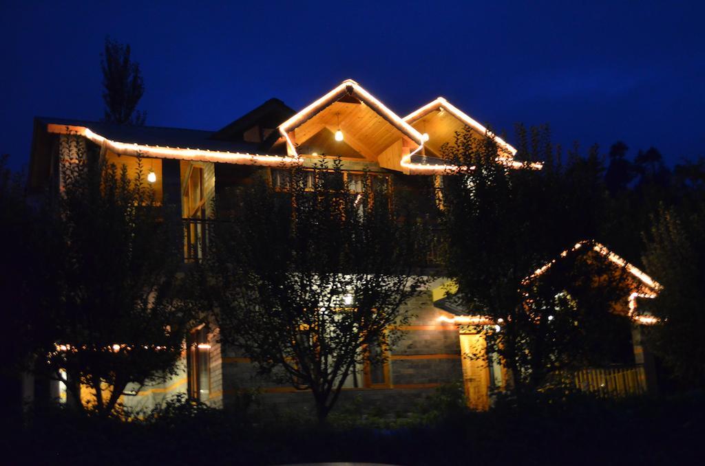 Gezellig Inn - Tree Hill Cottages & Kanyal Villas Manāli Dış mekan fotoğraf